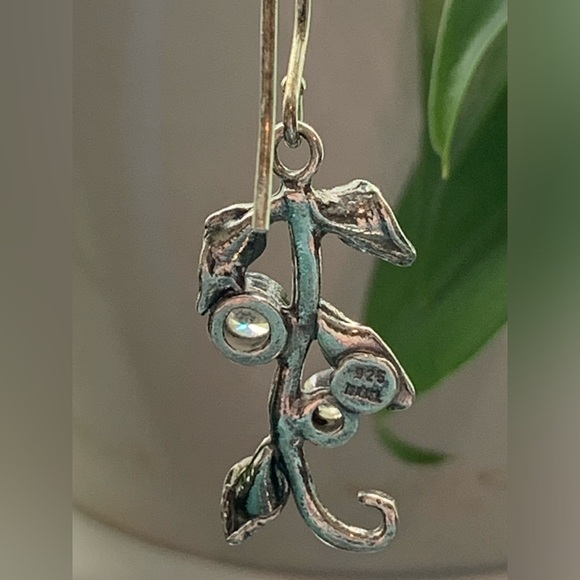 Shablool-Style Sterling CZ Israel Made Leaf Vine Dangle Earrings - Picture 2 of 12